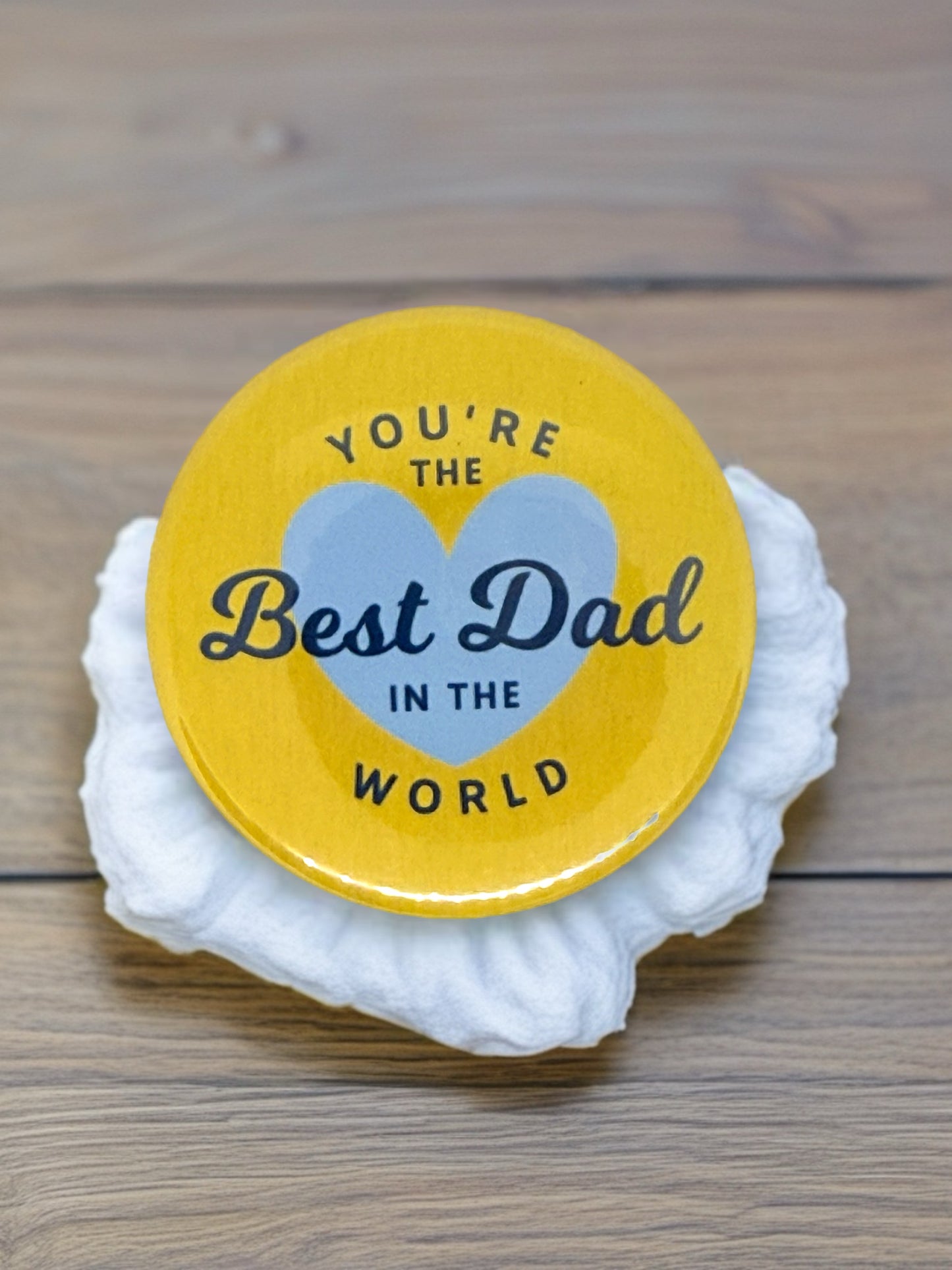 Best Dad Bottle Opener or Pin Badge | Gift for Dad | Fathers Day | Birthday